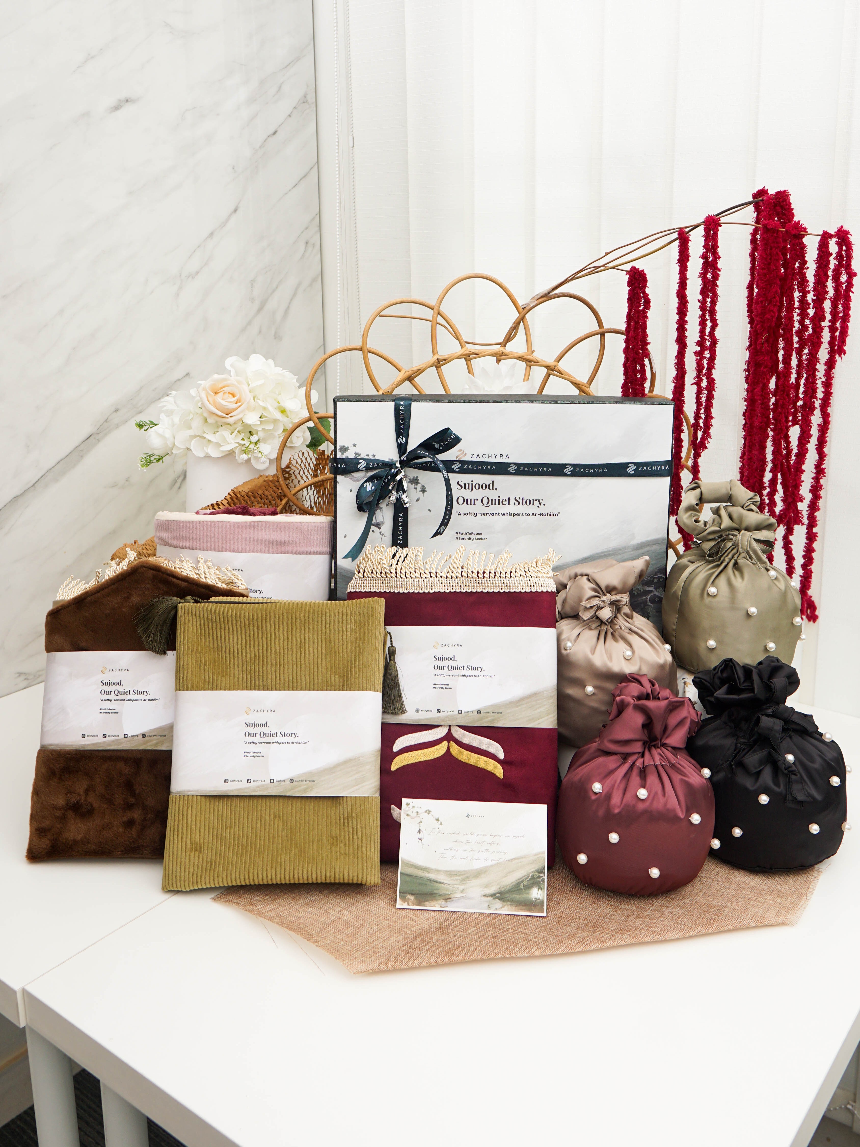 Koleksi Hampers dan Hadiah Premium